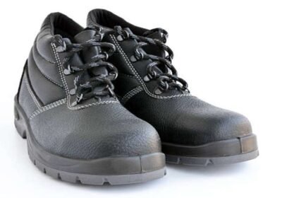 Complete Guide to Choosing the Right Safety Boots in Nairobi