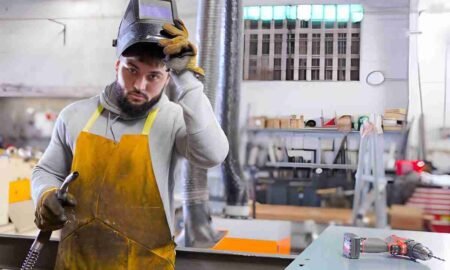 Welding Helmet Price in Kenya (2026 Buyer Guide)